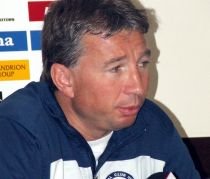Ambiţie de "Bursuc". Dan Petrescu vrea să ducă Unirea Urziceni în primăvara Ligii Campionilor (VIDEO)