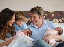 Primele fotografii cu Sarah Jessica Parker şi bebeluşii ei (FOTO)