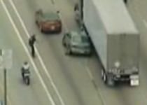 Urmărire ca-n filme, în Dallas, după ce un şofer nu a oprit la un filtru al poliţiei (VIDEO)