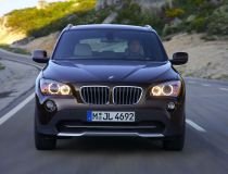 BMW X1 - informaţii complete despre SUV-ul compact premium al bavarezilor (FOTO)