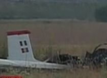 Accident aviatic pe Aerodromul Clinceni. Pilotul avionului a murit (VIDEO)