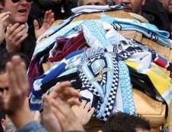 Un poliţist a fost trimis la închisoare după ce a ucis un fan al lui Lazio Roma