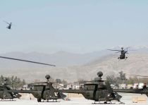 Londra: Lipsa de elicoptere în Afganistan costă vieţi 
