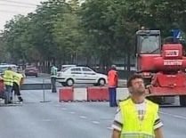 Constructorii pasajului Basarab au blocat podul Grozăveşti dar nu au pus şi indicatoare (VIDEO)


