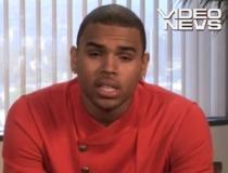 Chris Brown îşi cere scuze pentru că a bătut-o pe Rihanna (VIDEO)