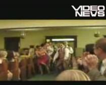 Marş nupţial în paşi de dans. Cum se intră în biserică la o nuntă (VIDEO)