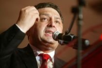 Vanghelie agită arma Parlamentului înspre Boc: Nici un ministru PSD remaniat fără consultarea noastră