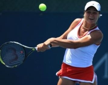 Monica Niculescu va juca împotriva surorilor Williams, în finala de dublu de la Stanford