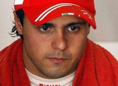 Felipe Massa a fost externat şi a plecat cu un avion privat în Brazilia