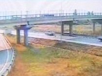 Transportatorii contestă taxa pentru podul Feteşti-Cernavodă
