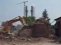 O nouă demolare cu scandal, în numele pasajului Basarab (VIDEO)
