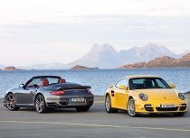 Noul Porsche 911 Turbo va fi prezentat în premieră la Frankfurt (FOTO)