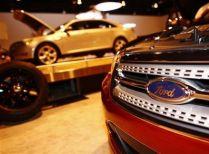 Ford măreşte producţia de maşini 
