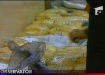 Captură record. Vameşii bulgari au desoperit 70 de kg de heroină într-un microbuz