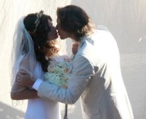 Milla Jovovich s-a măritat cu regizorul Paul Anderson (VIDEO)