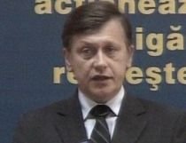 Antonescu:  Băsescu trebuie să demisioneze dacă dezvăluirile despre afacerile familiei lui se confirmă
