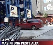Cea mai modernă parcare din Bucureşi, în Sectorul 6. Maşinile stau ca într-un carusel (VIDEO)