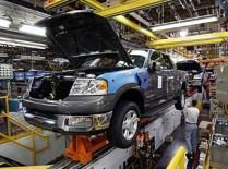 SUA: Ford anunţă creşteri ale vânzării. GM, Chrysler şi Nissan scad 
