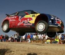 WRC Australia: Sordo conduce cu o zecime de secundă înainte de ultima zi. Loeb şi Hirvonen la egalitate
