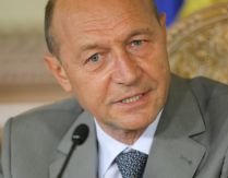 Băsescu: Spirala atacurilor dintre PSD şi PD-L poate afecta grav actul de guvernare 

