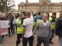 Manifestaţii violente ale extremiştilor de dreapta şi de stânga, la Birmingham 