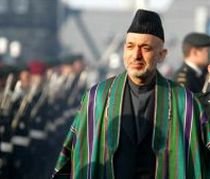 Karzai susţine că SUA vrea să îl manipuleze

