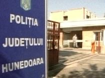 Şeful Poliţiei Rutiere Hunedoara, depistat băut la serviciu (VIDEO)