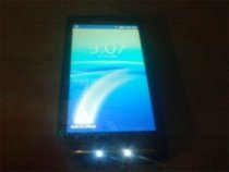 Sony Ericsson XPERIA X3 - un nou telefon ce utilizează platforma Android (FOTO)