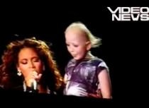 Beyonce a cântat melodia "Halo" pentru o fetiţă bolnavă de lucemie, la Sydney (VIDEO)