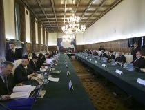 PSD acuză ilegalitatea noului Cabinet Boc: Actele semnate de membrii Executivului sunt nule