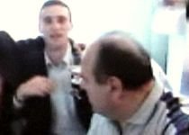 Gheorghe Ştefan Pinalti, chef cu lăutari: "Cei fără ochi sunt în Guvern / N-au cum să vadă acest infern" (VIDEO)
