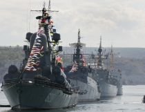Flota rusă de la Marea Neagră face manevre militare anti-submarin
