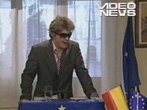 ?În puii mei!?, cu Mihai Bendeac. Vadim şi Elena Băsescu, în Parlamentul European (VIDEO)