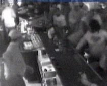 SUA. Incident armat într-un bar din Ohio (VIDEO)