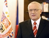 Cehia, avertizată că rămâne fără comisar dacă nu semnează Tratatul UE
