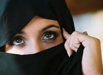 ?Vălul care transformă femeile musulmane în fantome?, subiect de dispută în statele UE