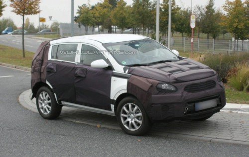 Kia Sportage 2010, surprins în fotografii spion în timpul testelor 