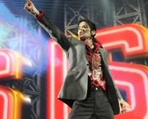 Michael Jackson, sursă de profit: Filmul ?This is it? a obţinut încasări de 2,2 milioane de euro