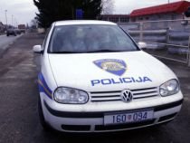 Acţiune de proporţii a poliţiei sârbe. Peste 100 de traficanţi de droguri, arestaţi