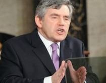 Gordon Brown propune ca toate băncile să vireze o taxă într-un buget mondial de criză