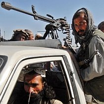 Militanţii afgani se laudă cu muniţia americană (VIDEO)
