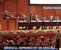 Traian Băsescu, luat la întrebări de profesori, pe tema salarizării (VIDEO)