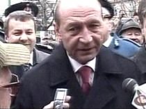 Traian Băsescu susţine că nu s-a referit la soţia lui Antonescu în confruntarea de sâmbătă (VIDEO)