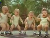 Cea mai vizionată campanie publicitară online: Un spot cu bebeluşi în pampers pe role (VIDEO)