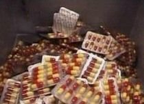 Gripa porcină îmbogăţeşte escrocii. Pe net se vând medicamente contrafăcute