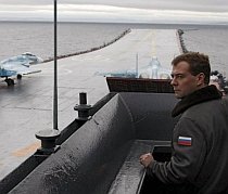 Medvedev anunţă extinderea prezenţei armetei ruse în oceanele lumii 