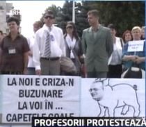 Profesorii au protestat la guvern faţă de concediul forţat