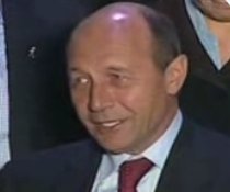 Băsescu: Cel mai mare motiv de bucurie, faptul că referendumul a fost validat (VIDEO)

