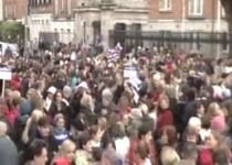 Bugetarii din Irlanda au protestat faţă de planurile Guvernului de a reduce salariile (VIDEO)