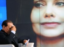 Divorţ scump: Soţia lui Berlusconi vrea 43 de milioane de euro anual, după terminarea procesului